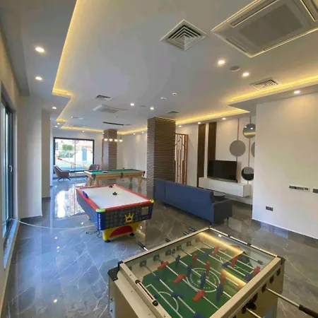 Serenity Luxury *
